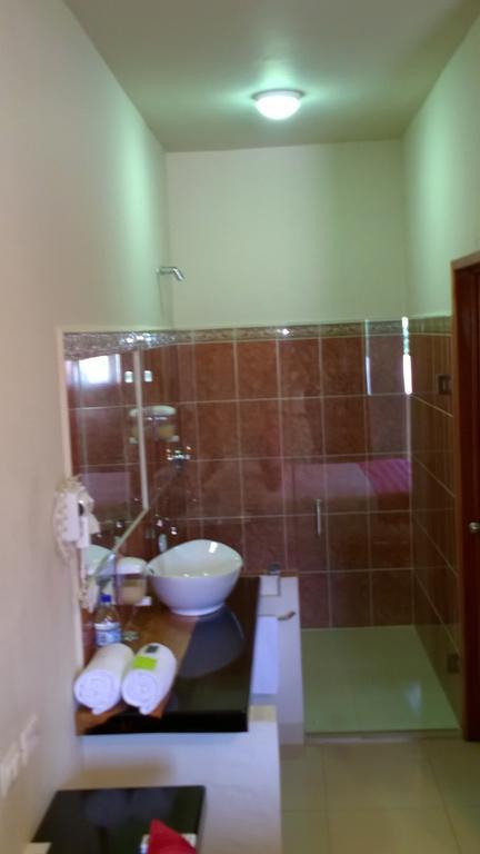 Auto Hotel Paraiso Inn Palenque Rum bild